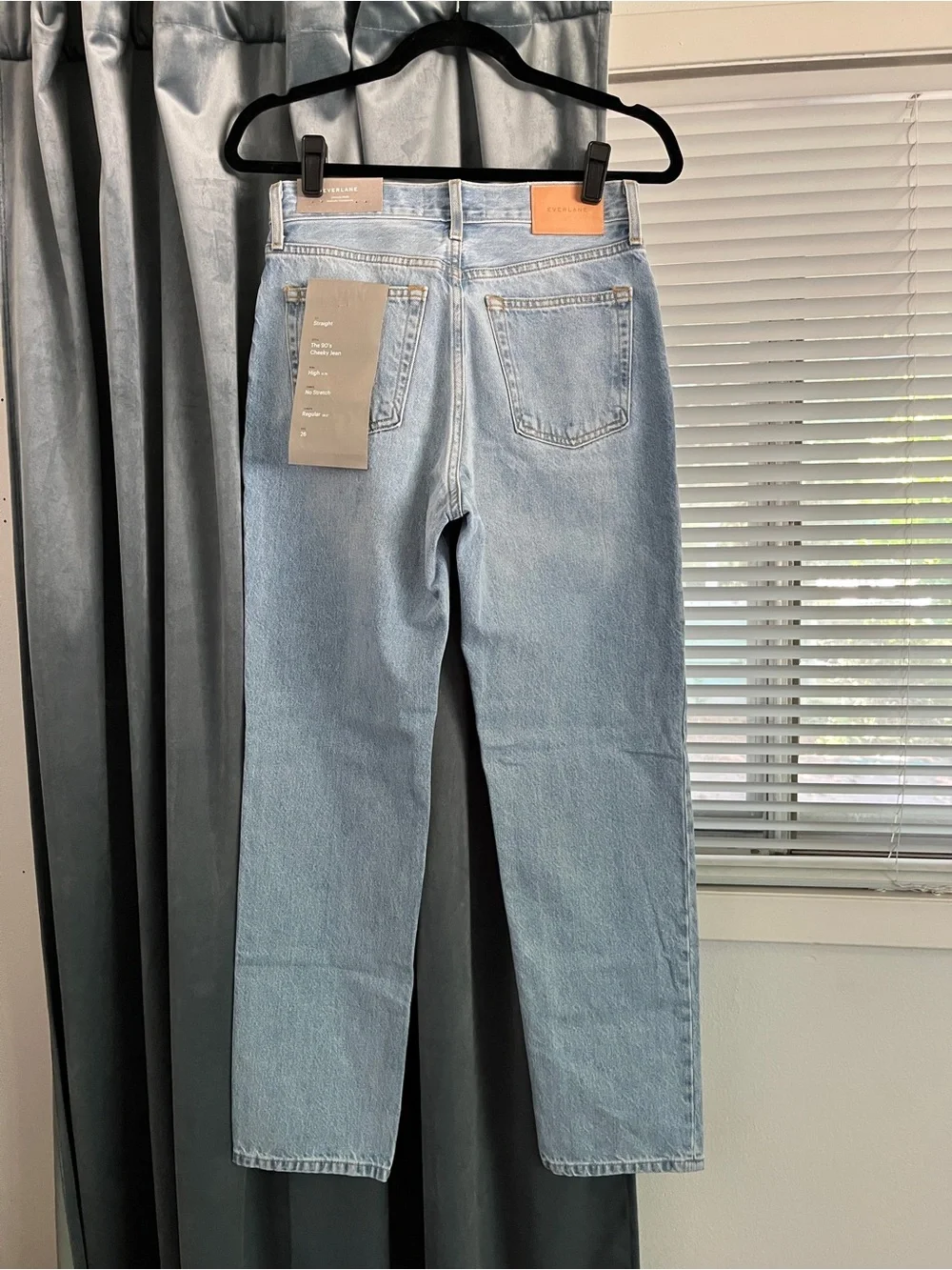 NEW Everlane 90s Cheeky Jeans Vintage Sunbleached Blue Straight Leg Button Fly